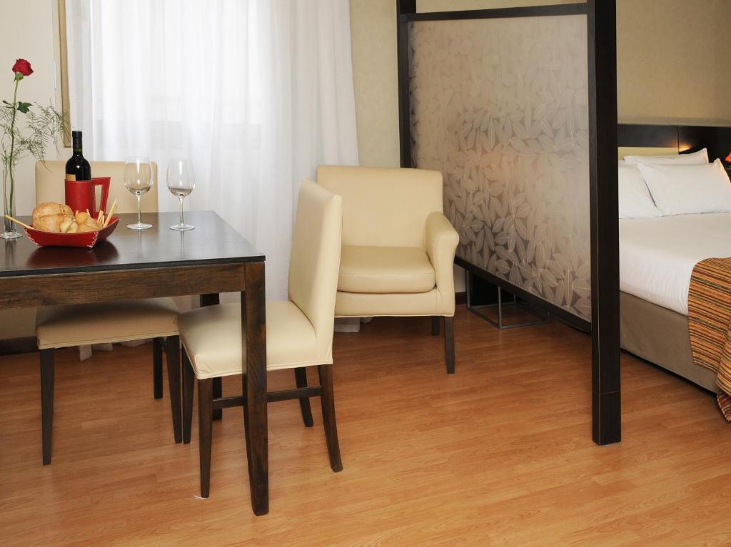 Které jsou ty nejlepší hotely v okolí atrakce Casa Natal de Sarmiento? San Juan Pokoj fotografie